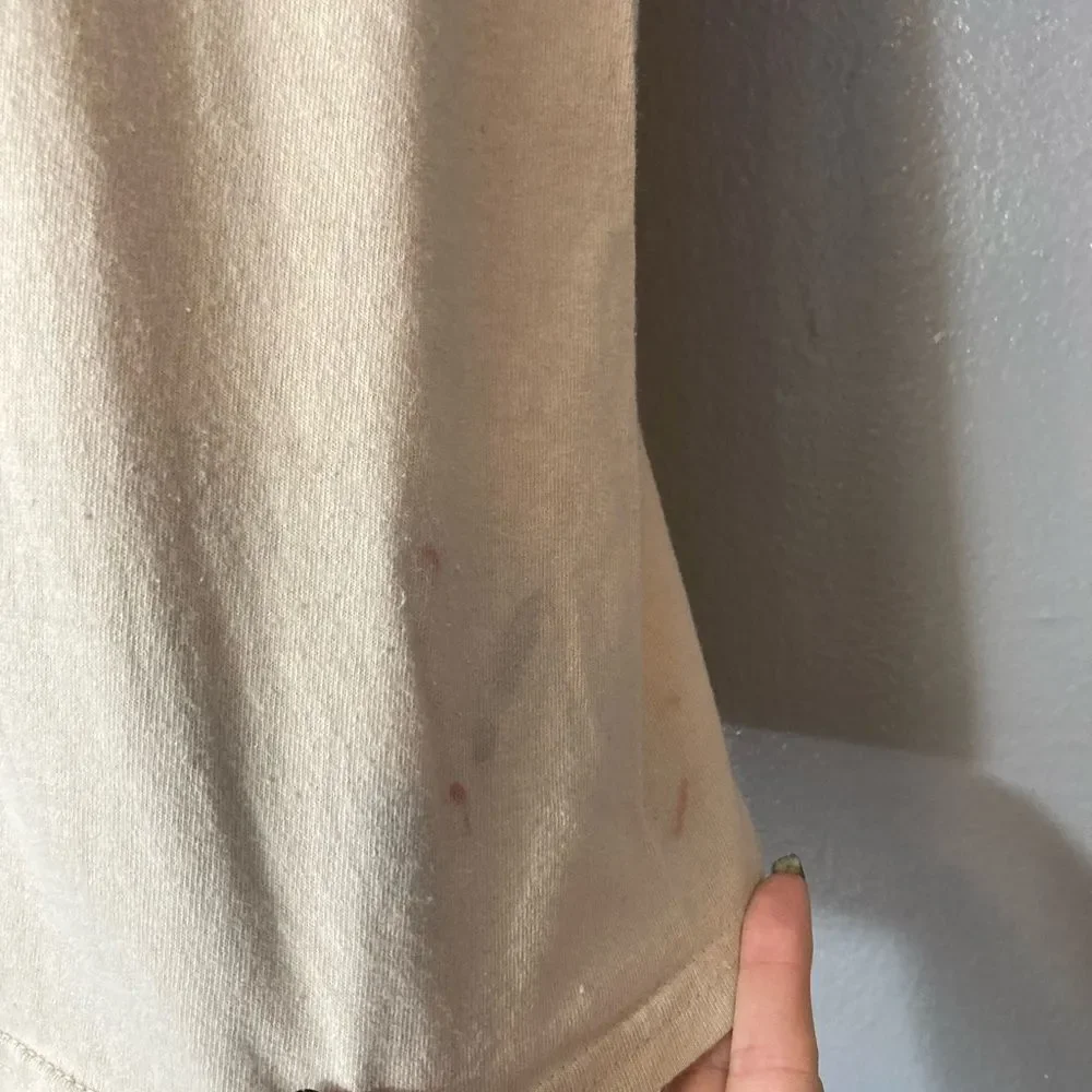 H.E.R. Tan Graphic Tshirt - Picture 4 of 5
